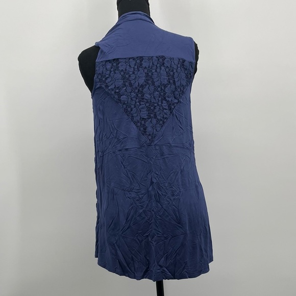 Cable & Gauge Cardigan - Picture 3 of 5